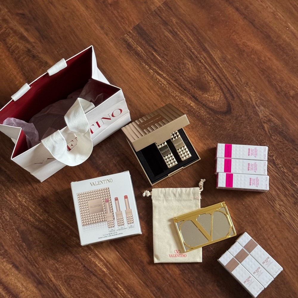 BUNDLE AUTHENTIC VALENTINO PRODUCTS • ALL BRANDNEW/CHECK PHOTOS FOR SHADES